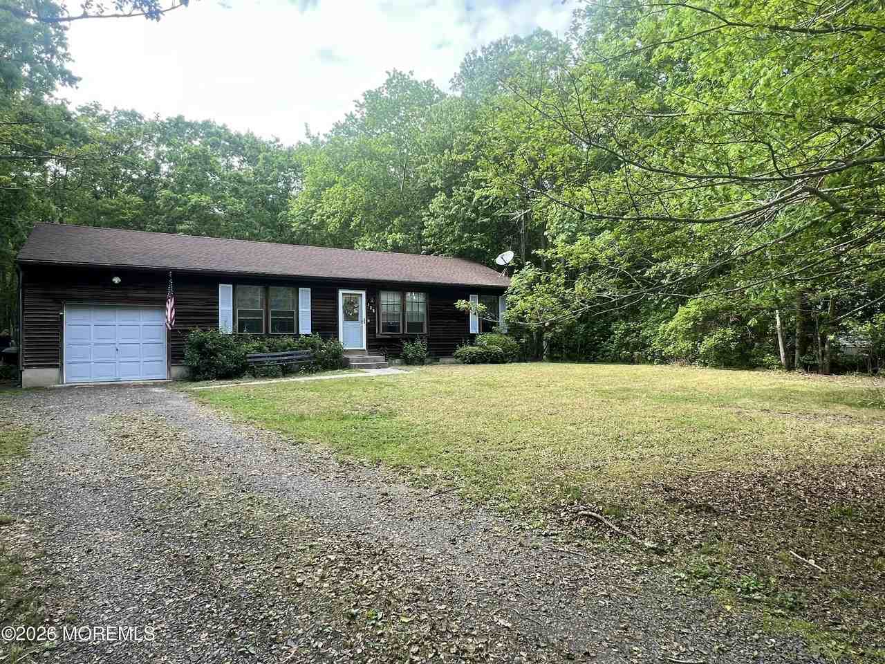 125 Lower Shore Rd - Photo 3 of 48