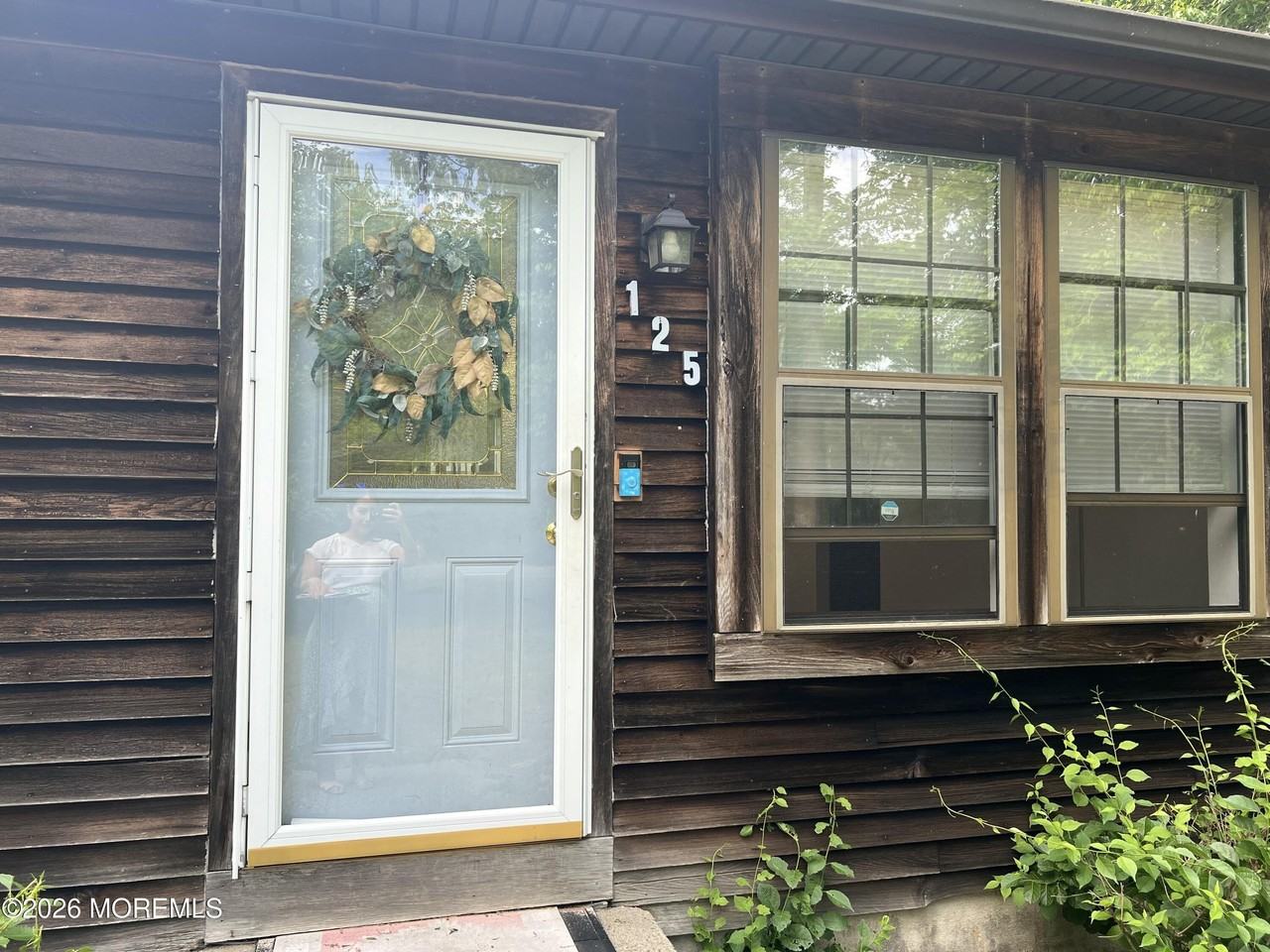 125 Lower Shore Rd - Photo 4 of 48