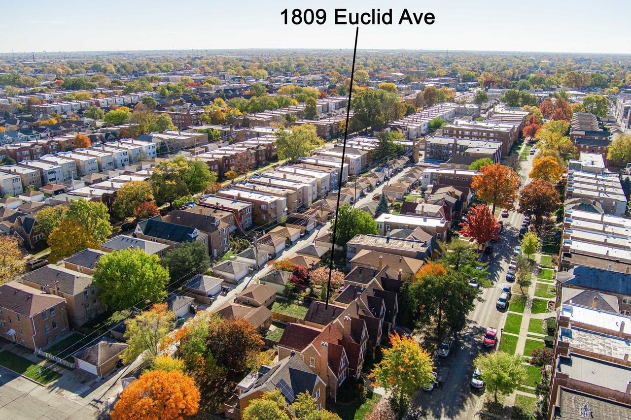 1809 Euclid Ave - Photo 7 of 48