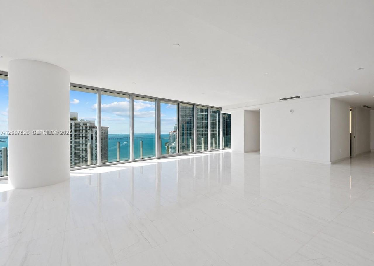 300 Biscayne Boulevard Way #4201E - Photo 2 of 8