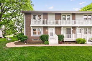 212 Amherst Ct #C - Photo 1 of 1
