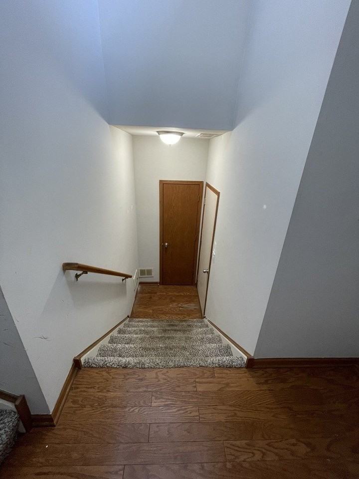 3609 Roanoke Ave - Photo 3 of 19