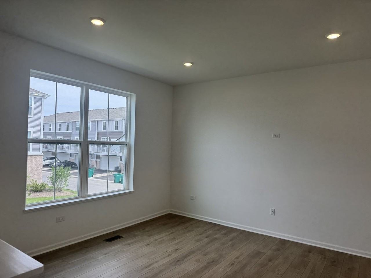 14945 S Mccarthy Cir - Photo 5 of 25