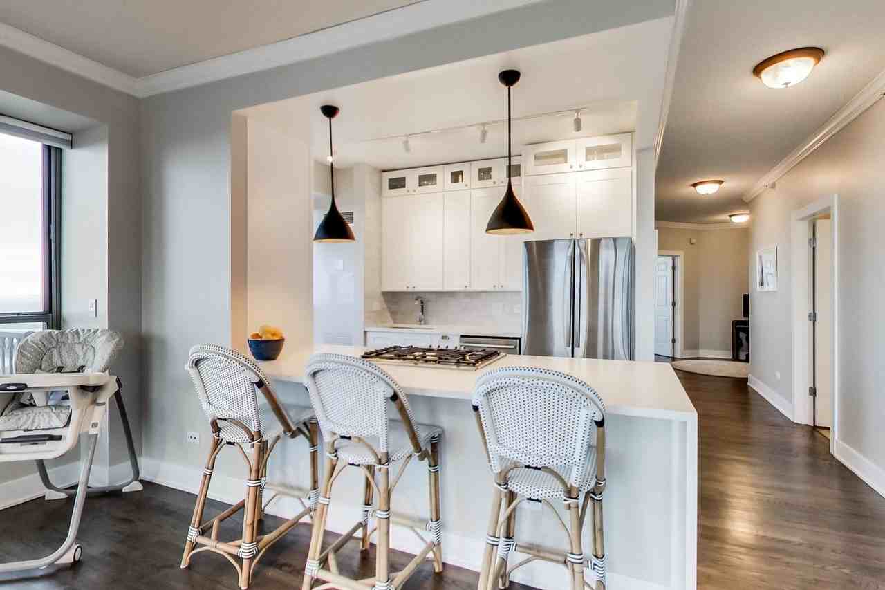 1717 S Prairie Ave #1701 - Photo 5 of 14