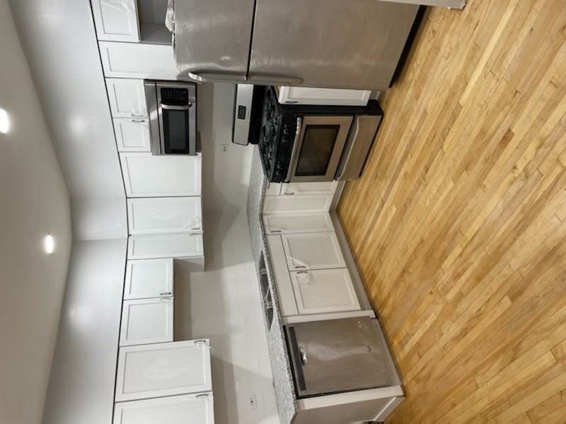 4147 N Monticello Ave #2 - Photo 3 of 9