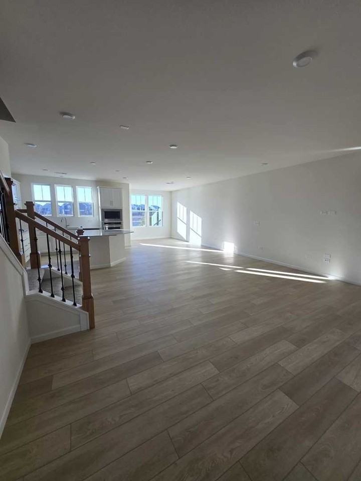24354 W Alexis Ln #24354 - Photo 4 of 29