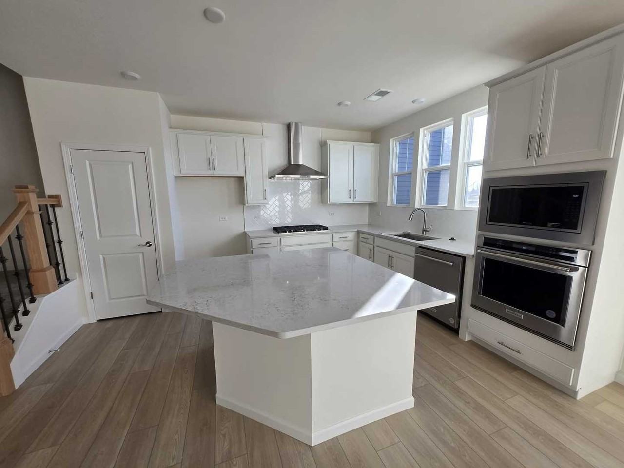 24354 W Alexis Ln #24354 - Photo 6 of 29