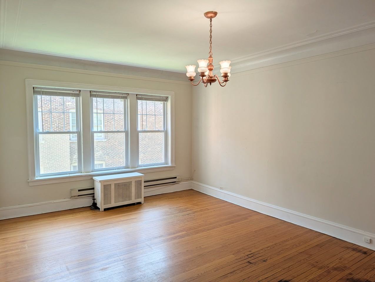 325 N Kedzie Ave #805-3 - Photo 2 of 8