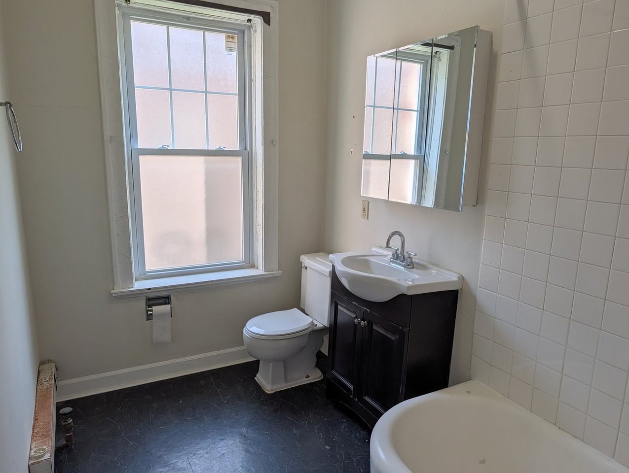 325 N Kedzie Ave #805-3 - Photo 5 of 8