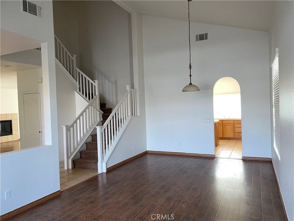 12661 Luna Rd - Photo 3 of 20
