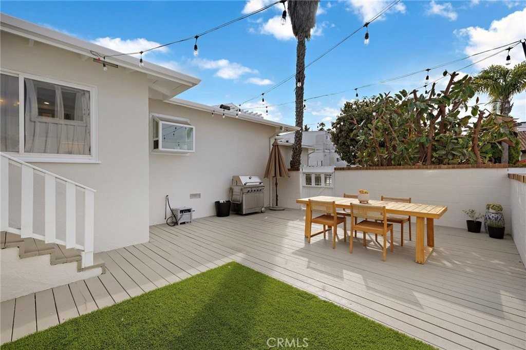 226 La Jolla Dr - Photo 6 of 37