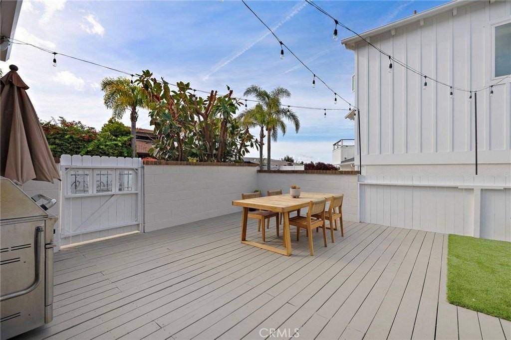 226 La Jolla Dr - Photo 7 of 37