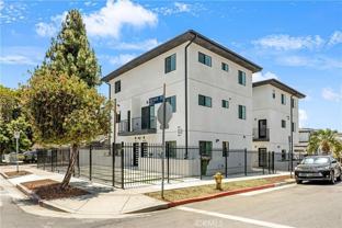 443 N Harvard Blvd #1-2 - Photo 1 of 1