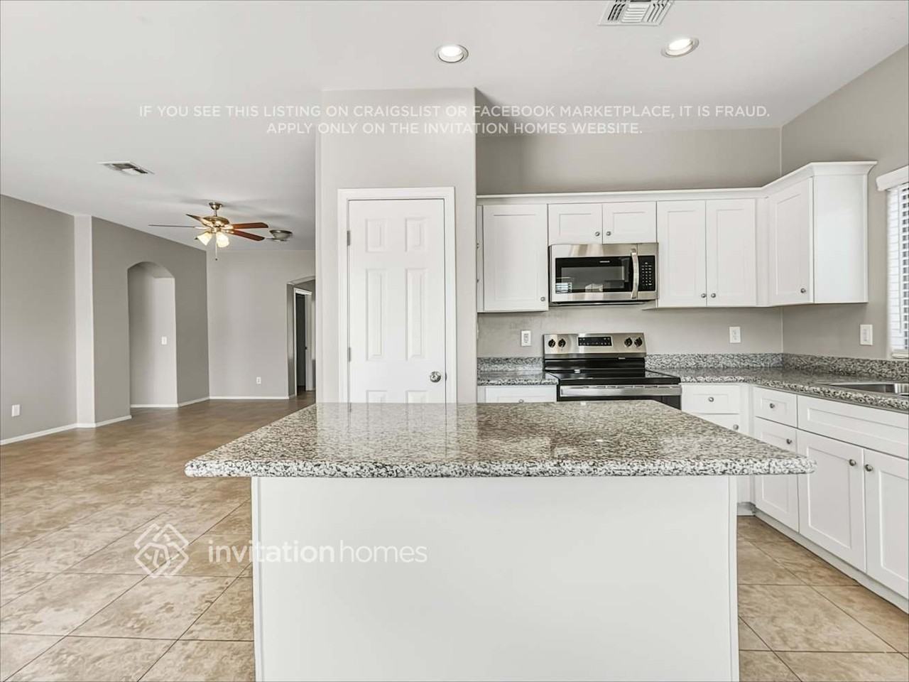 1608 S 79th Ln - Photo 6 of 18