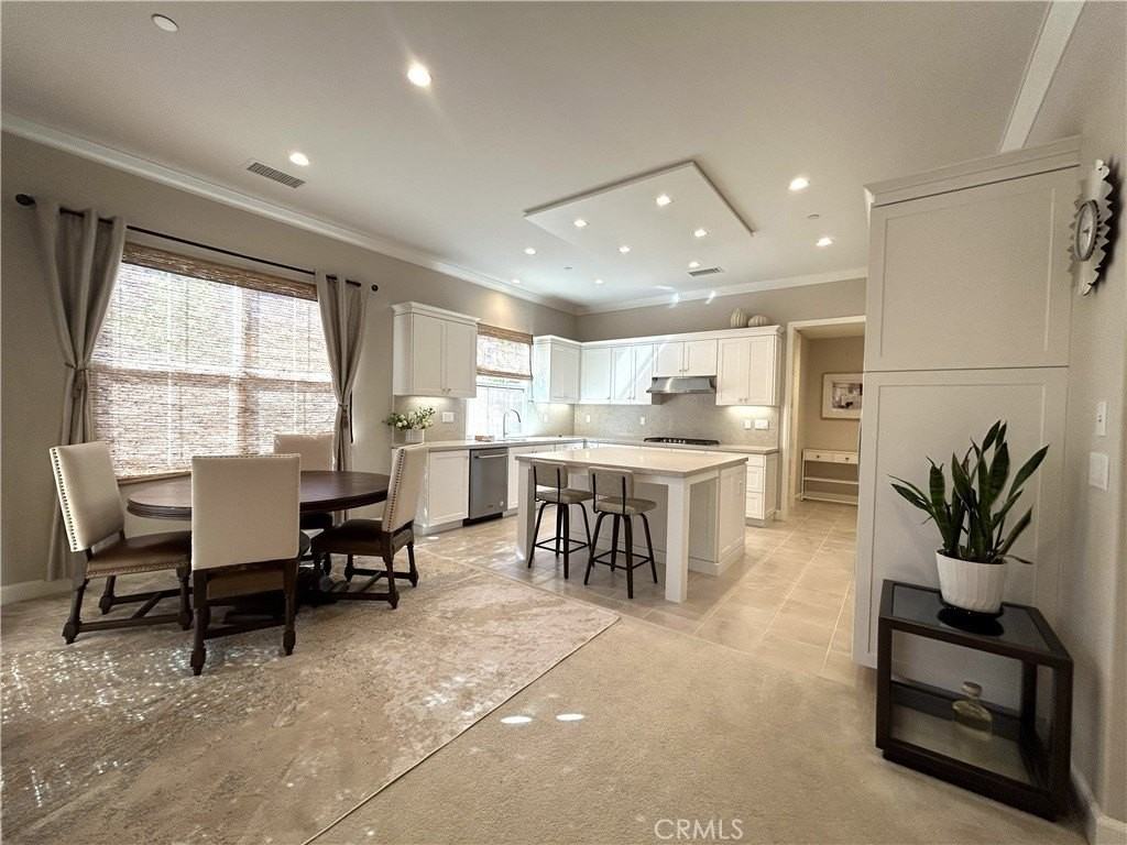 86 Meander - Photo 7 of 33