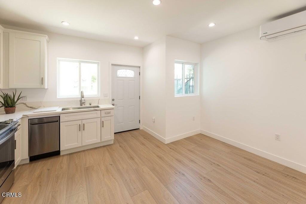 5162 Packard St #ADU - Photo 4 of 14