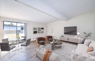 2707 Montrose Ave #10 - Photo 1 of 1