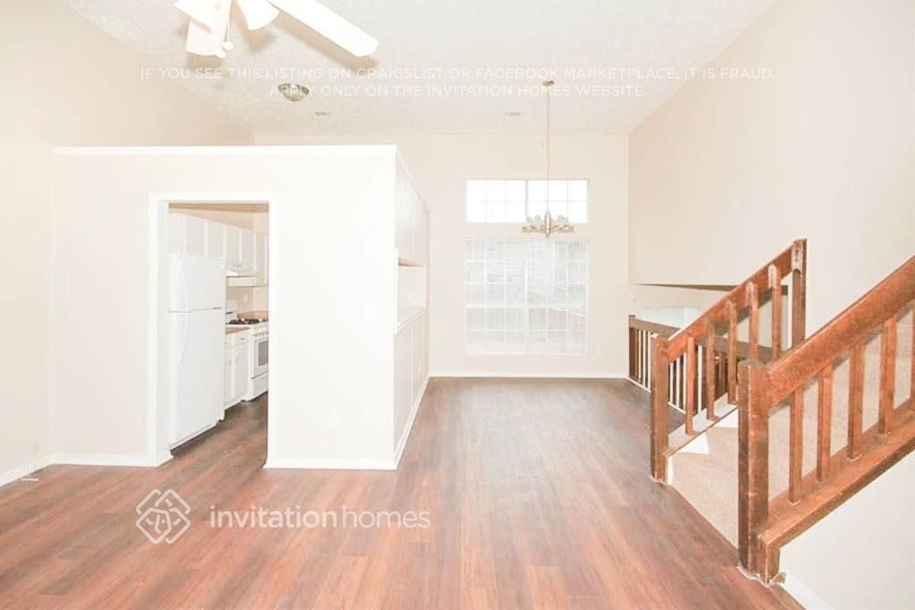 4061 Citron Ct - Photo 3 of 15