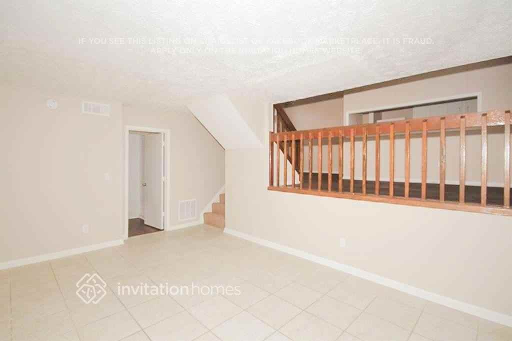 4061 Citron Ct - Photo 7 of 15