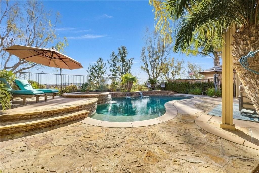 7218 E Villanueva Dr - Photo 2 of 50
