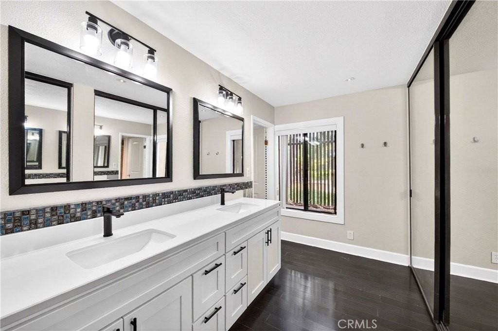 9 Madrona - Photo 3 of 38