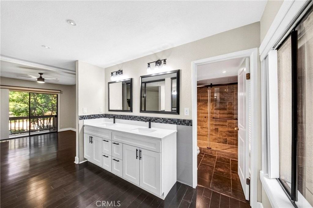 9 Madrona - Photo 5 of 38