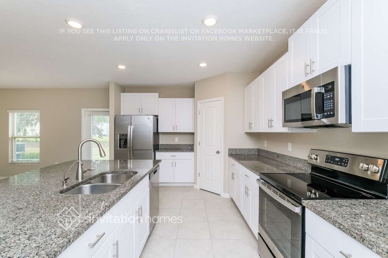11217 Riley Pines Cir - Photo 6 of 18