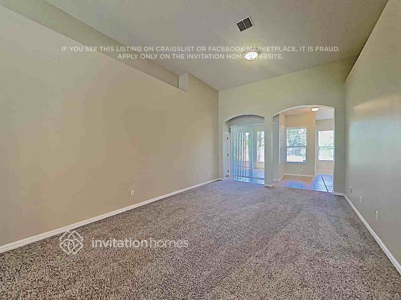 945 Pickfair Ter - Photo 6 of 20