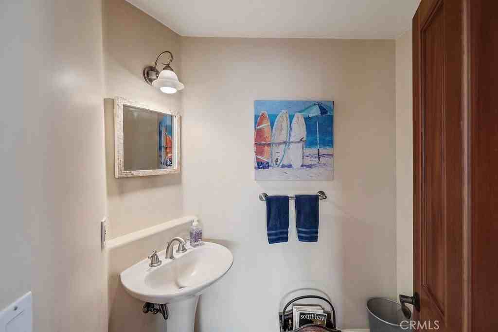 817 Monterey Blvd - Photo 7 of 30