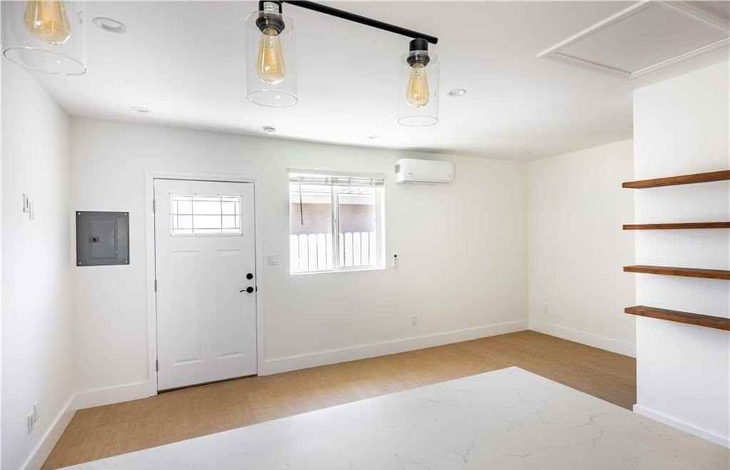 8961 Etiwanda Ave - Photo 7 of 8