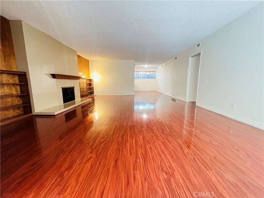 471 W Duarte Rd #110 - Photo 3 of 22