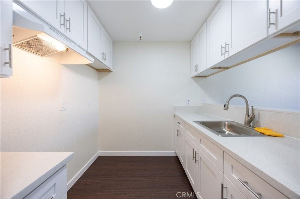321 S Occidental Blvd #104 - Photo 4 of 15