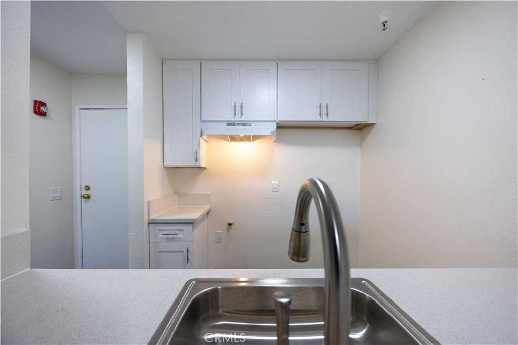 321 S Occidental Blvd #104 - Photo 5 of 15
