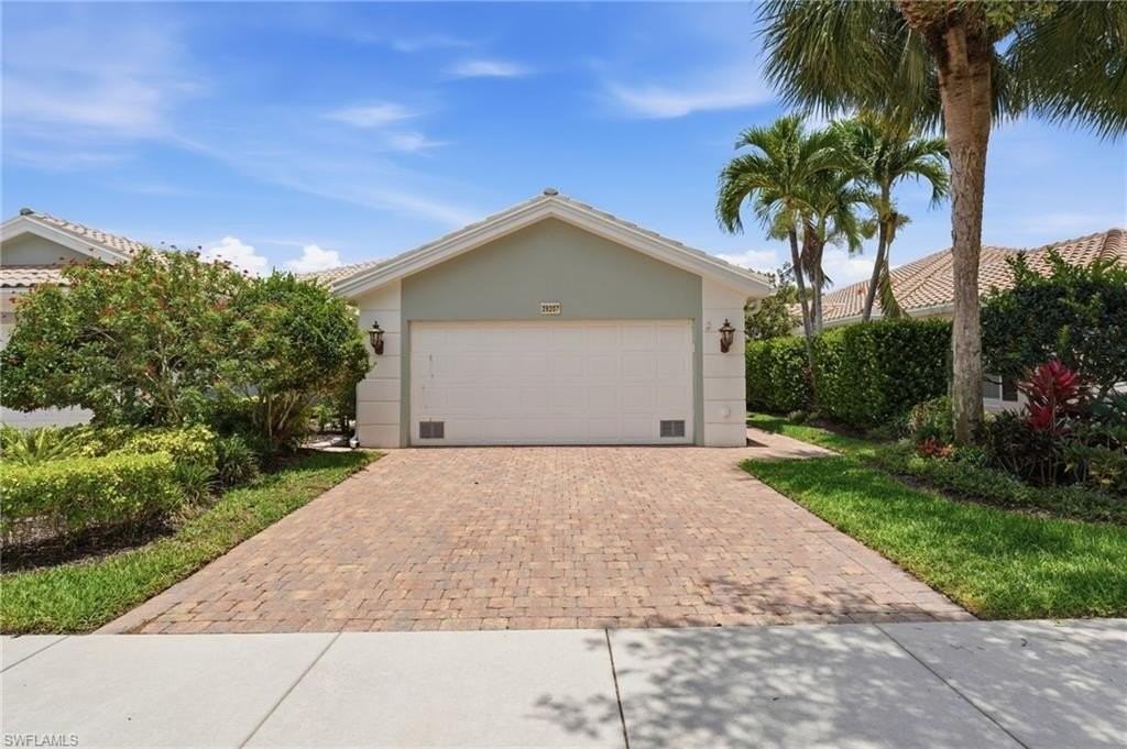 28207 Islet Trl - Photo 3 of 26