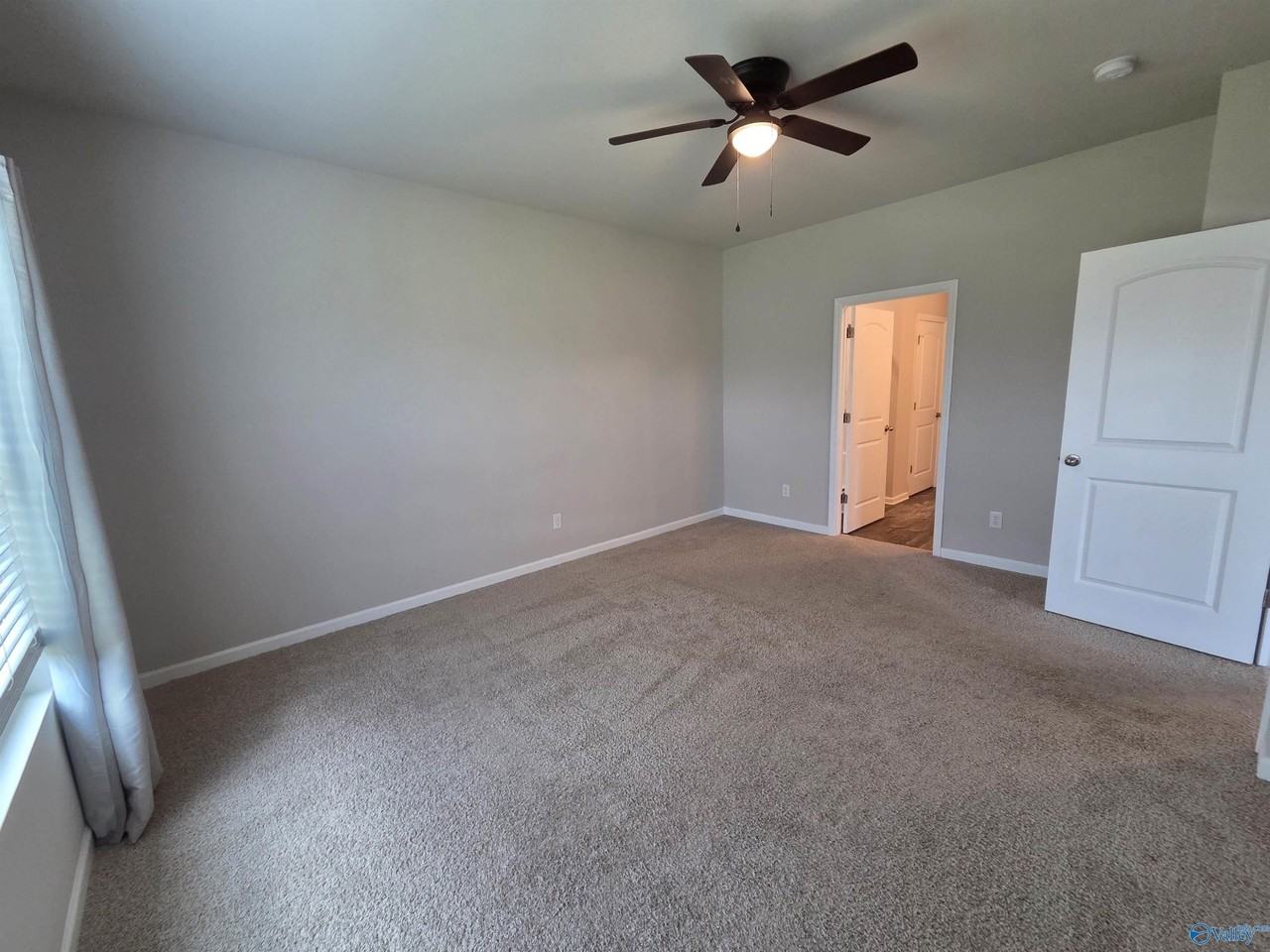 105 Fellington Ct - Photo 7 of 15