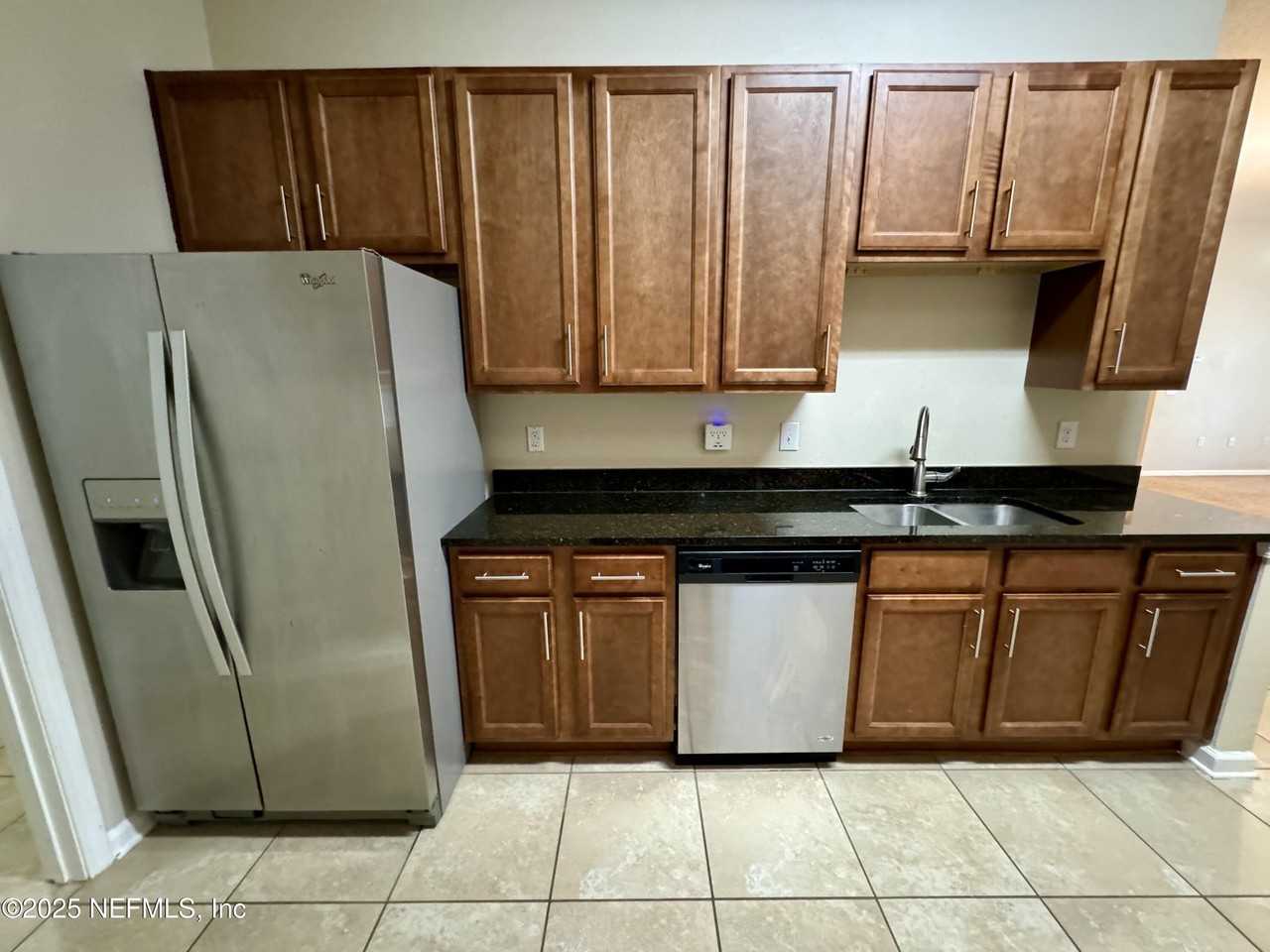 100 Brannan Pl #104 - Photo 6 of 20