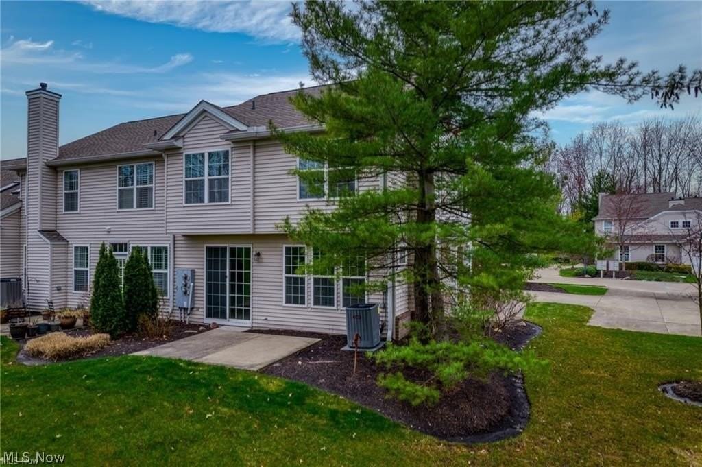 2547 Wyndgate Ct #2547 - Photo 2 of 27