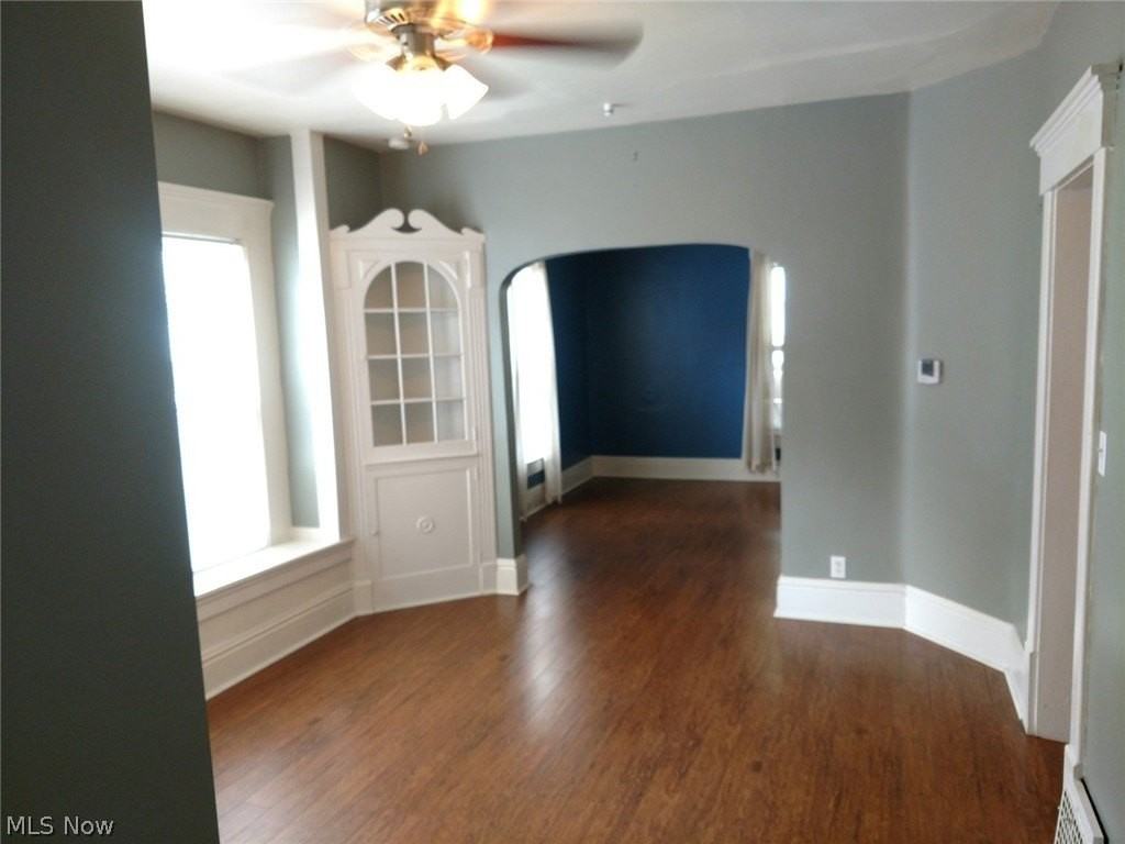1522 Campbell St #2 - Photo 6 of 22