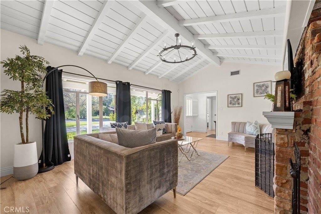 5932 Lubao Ave - Photo 5 of 34