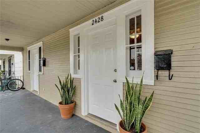 2428 Eagle St - Photo 3 of 13