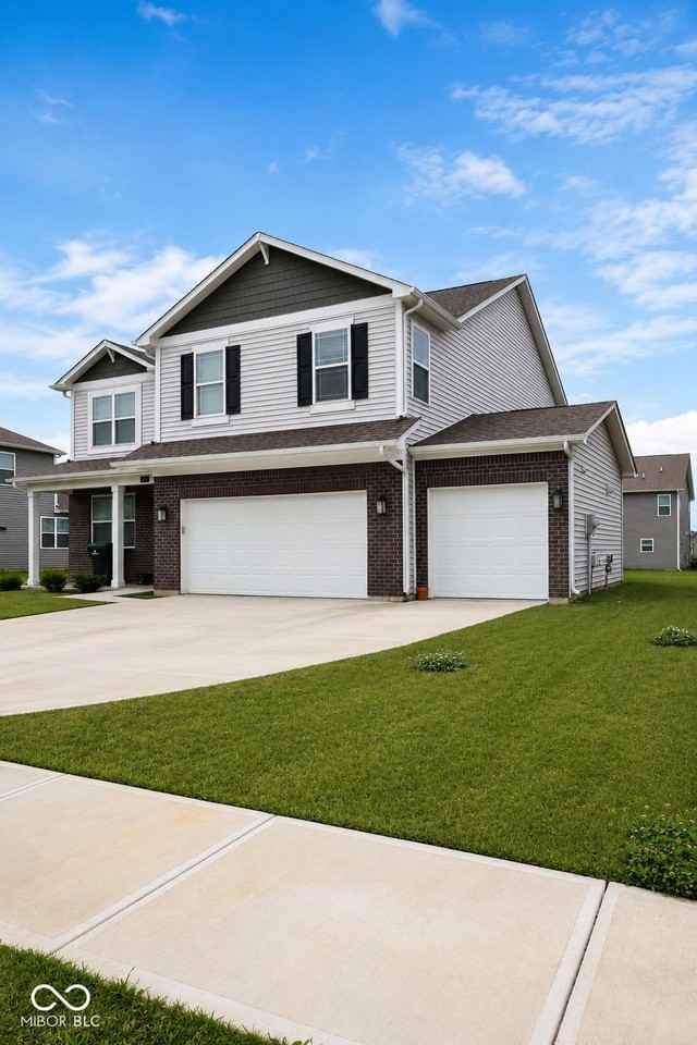 181 Hobbs Dr - Photo 2 of 5