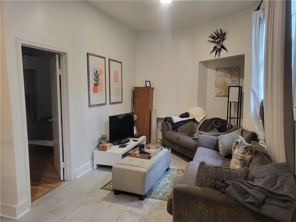 1101 3rd St - Photo 3 of 10