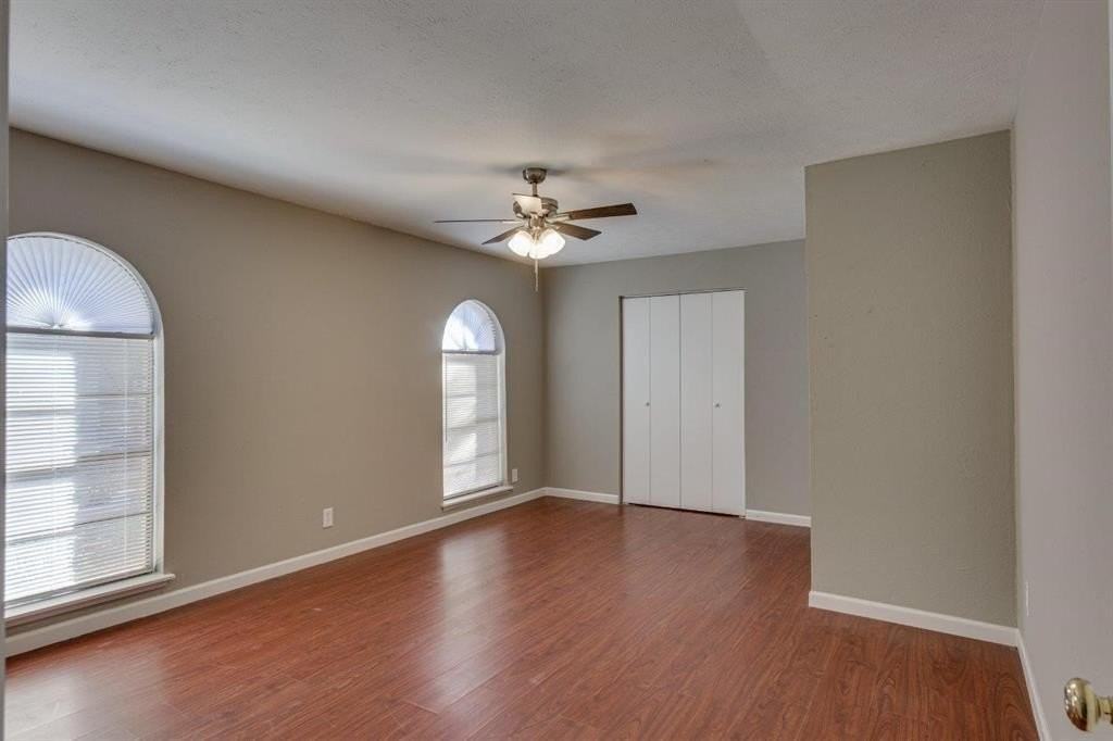 5709 Christie Ln - Photo 5 of 8