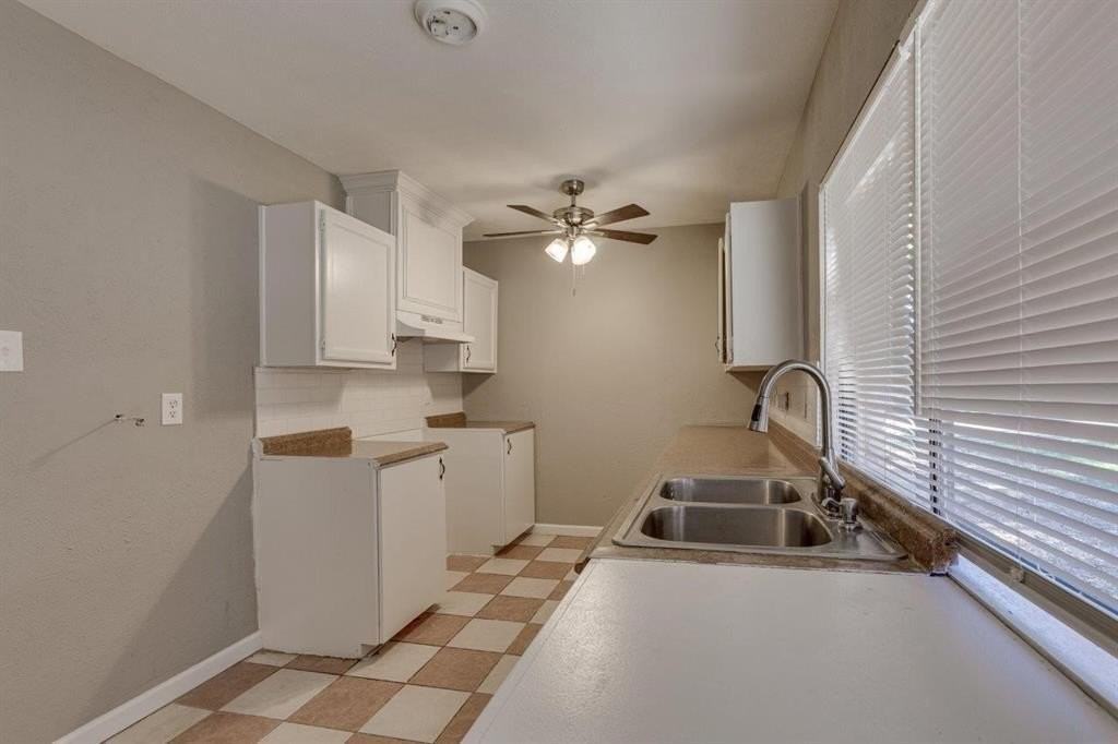 5709 Christie Ln - Photo 6 of 8