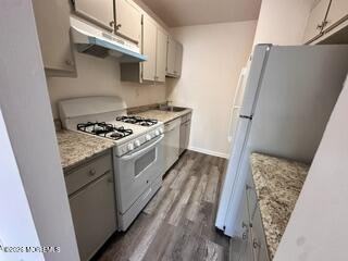 609 16th Ave - Photo 7 of 15