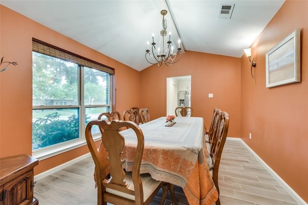 6931 Echo Bluff Dr - Photo 5 of 24