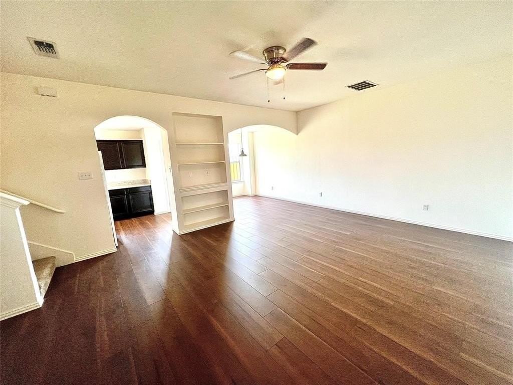 229 Irick Ct - Photo 3 of 13