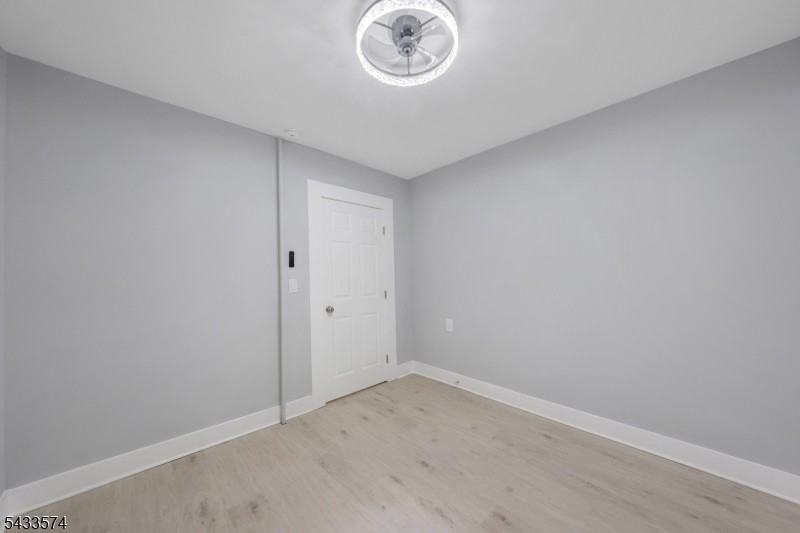 1920 S Wood Ave Unit 1 - Photo 5 of 12
