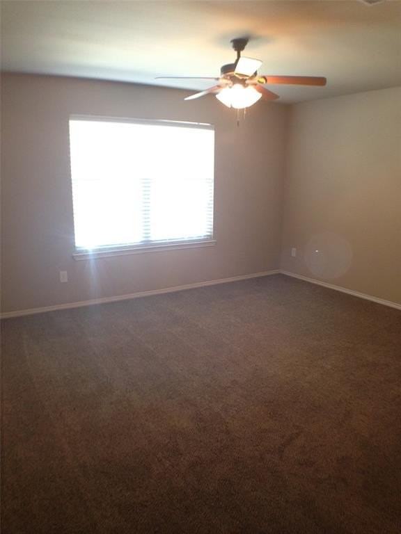 2304 Wood River Pkwy - Photo 3 of 10