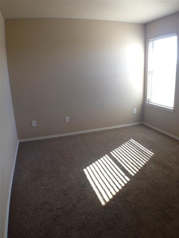 2304 Wood River Pkwy - Photo 7 of 10